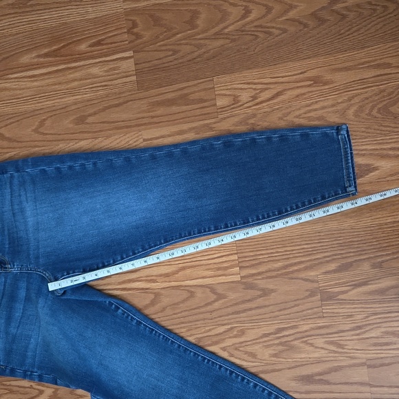 NWOT American Eagle Curvy Hi-Rise Jegging - Picture 9 of 16